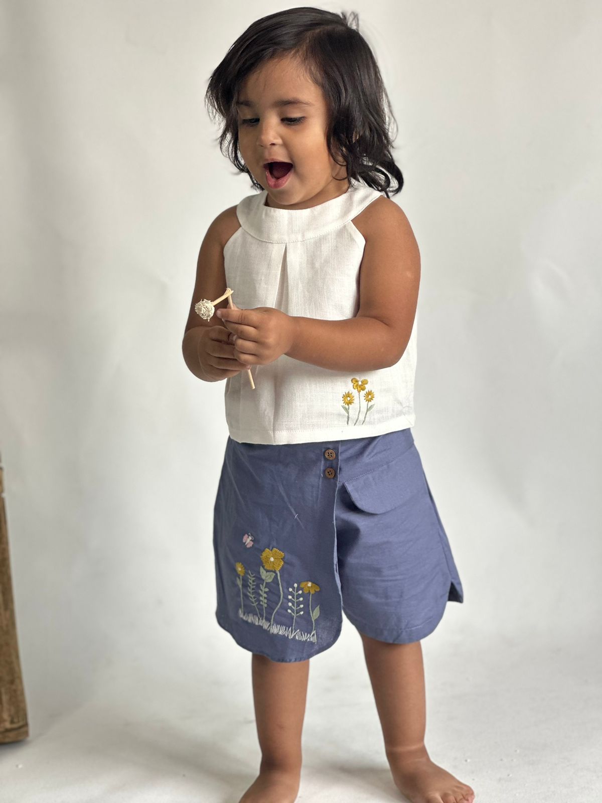 Floral Warp Shorts