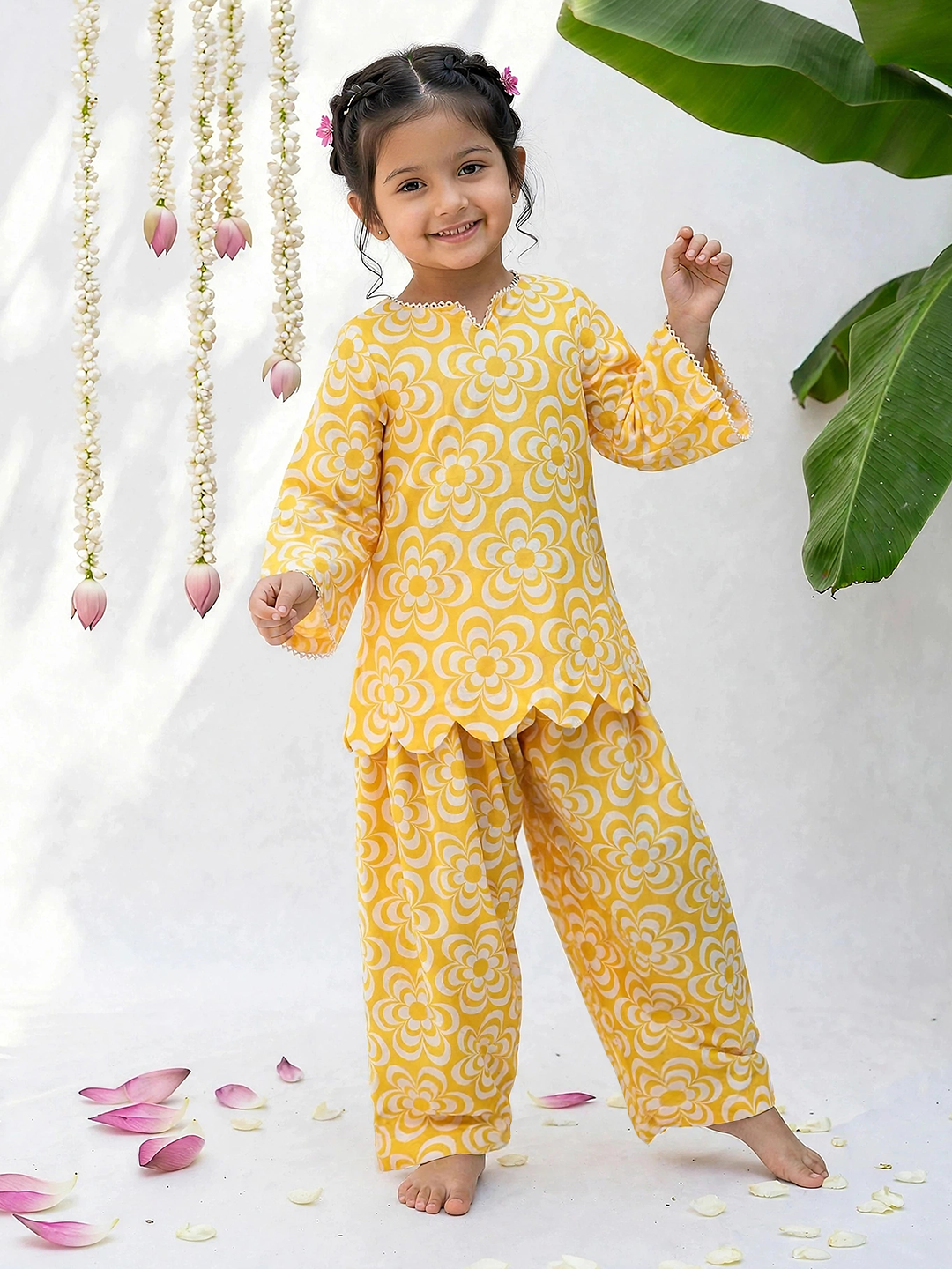 Yellow Phool Printed Farshi Salwar