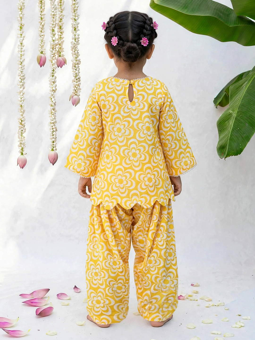 Yellow Phool Printed Farshi Salwar