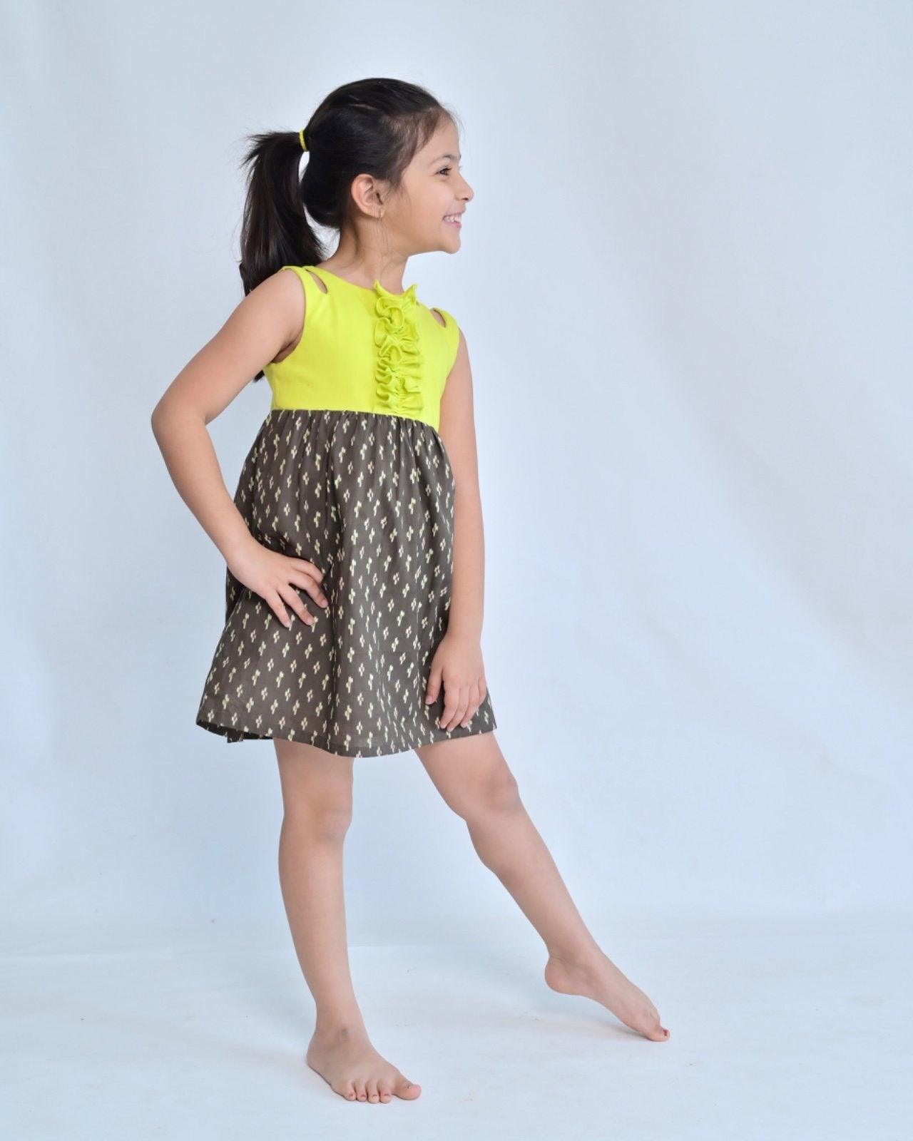 Kinder Chic Dress
