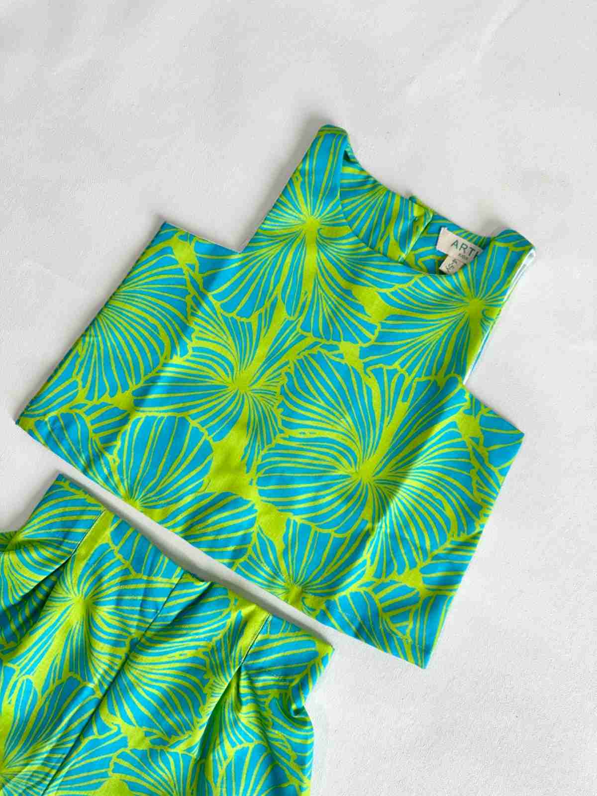 Neon Cord Set