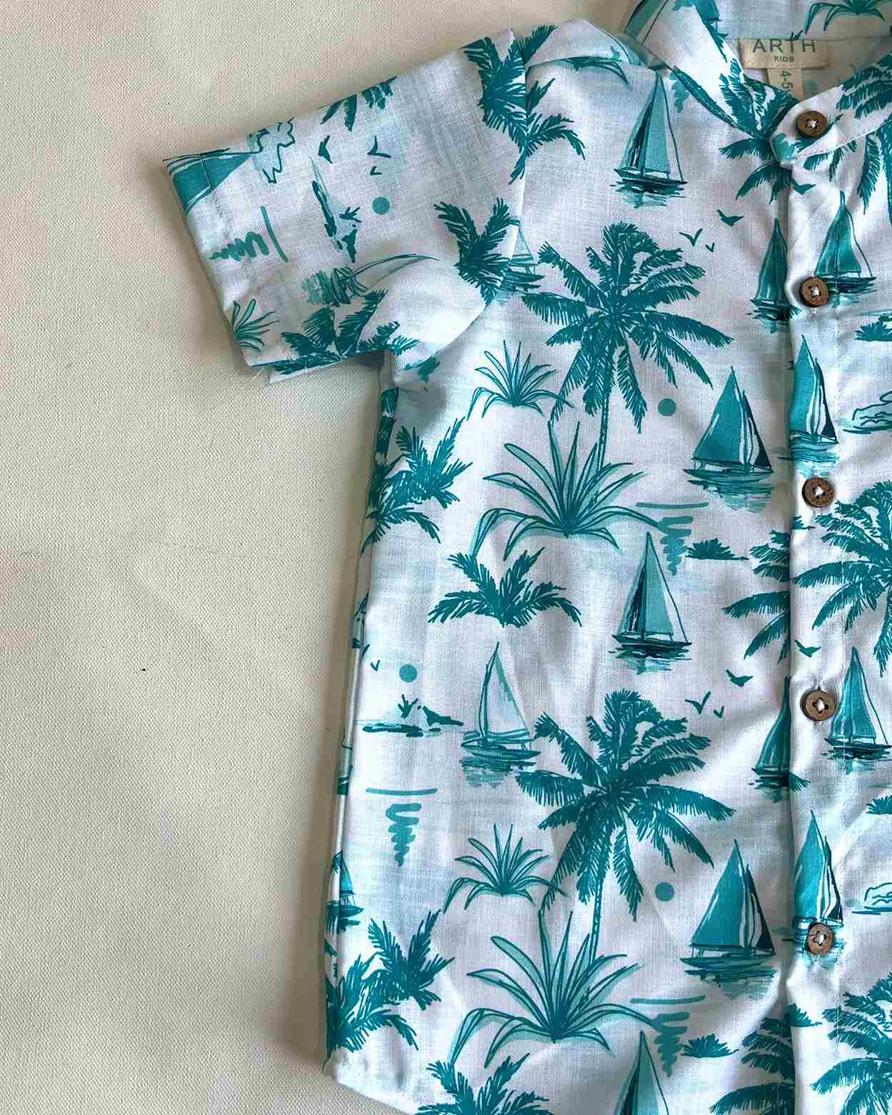 Strand-Bash-Cord-Set