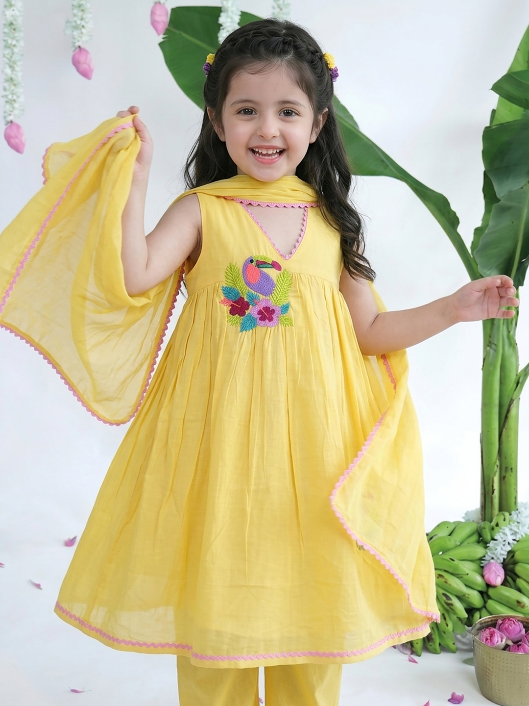Sunny Yellow Dress with a Pretty Bird and Flowers