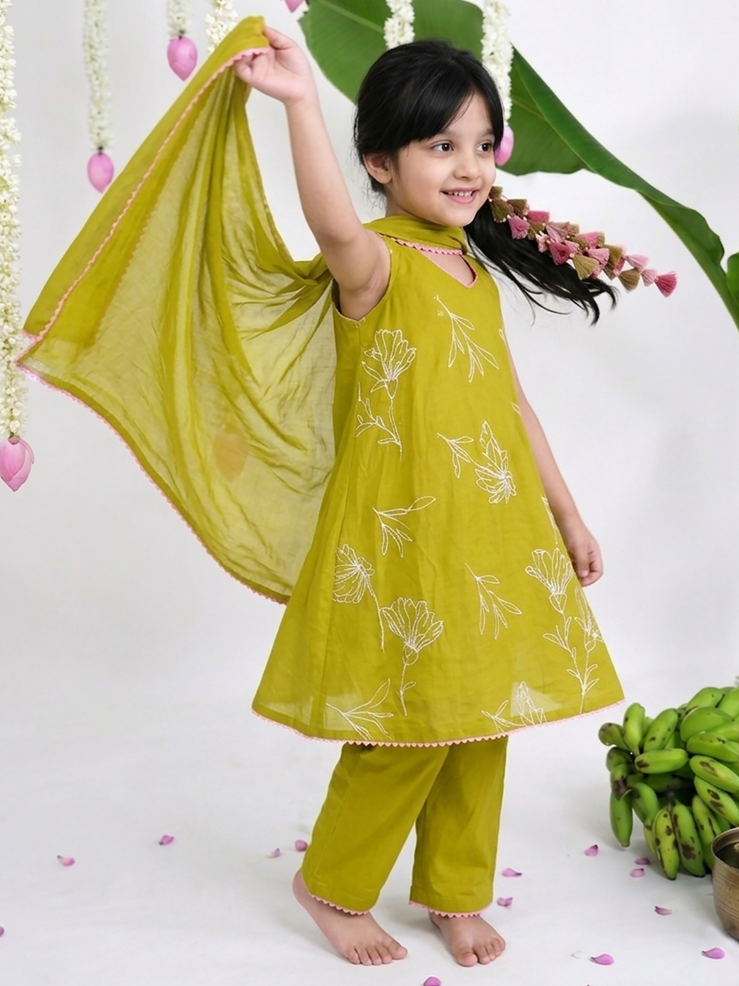 Fresh Green Embroidered Tunic Set