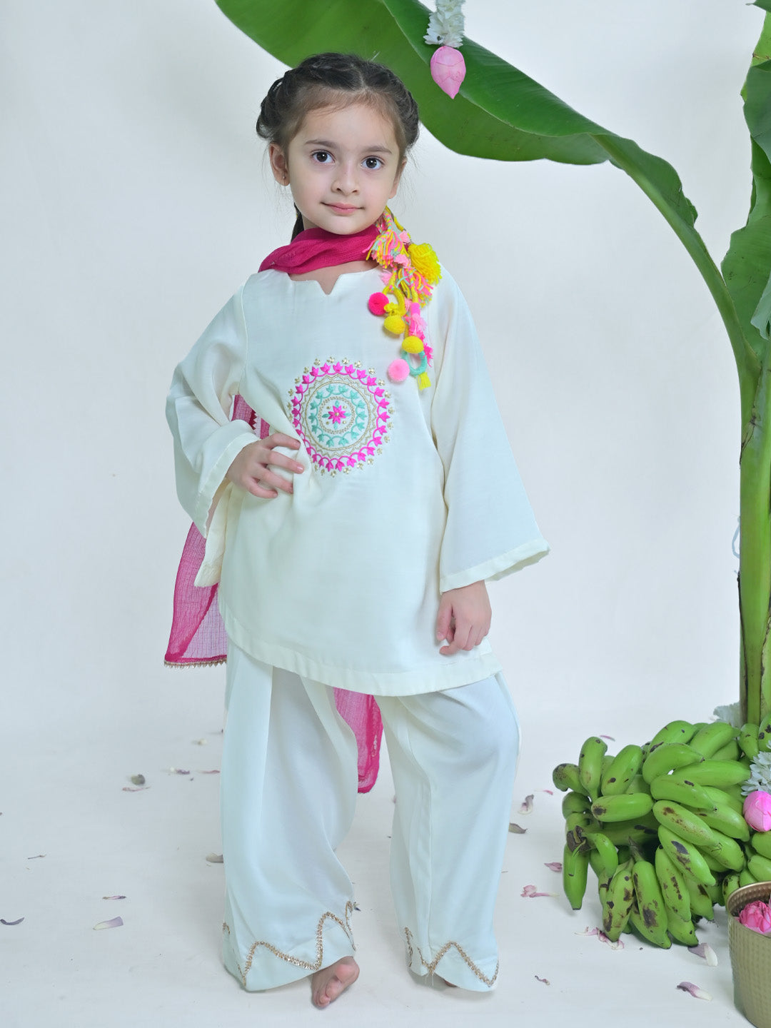 Cute Muskan White Farshi Salwar Set