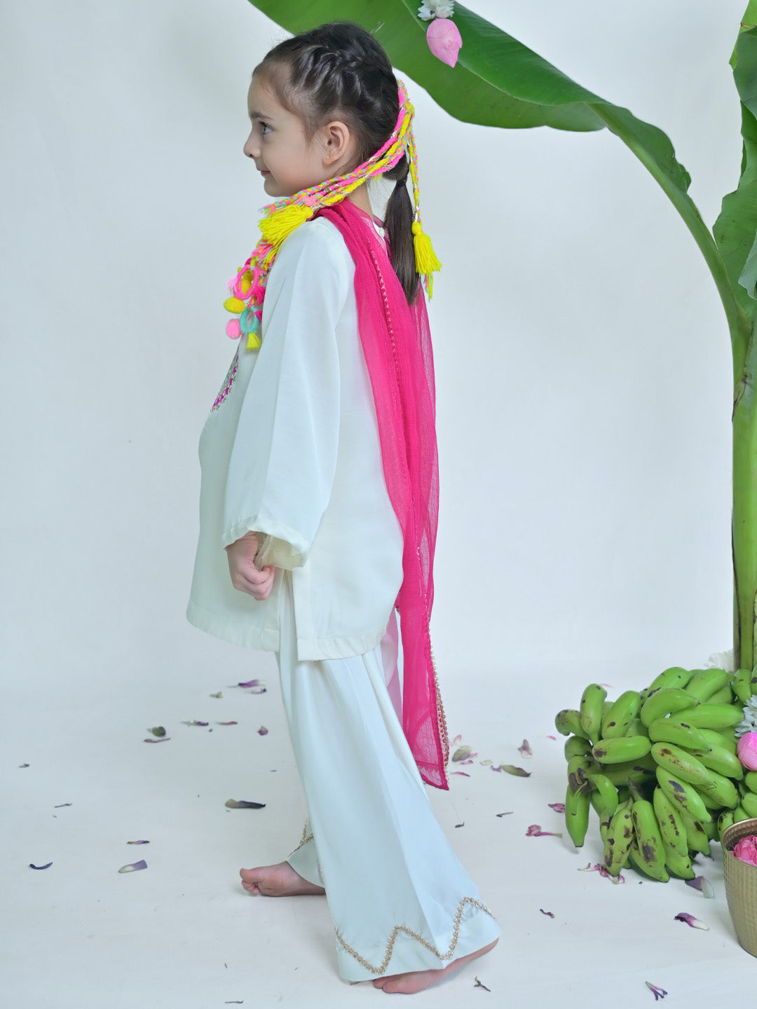 Cute Muskan White Farshi Salwar Set