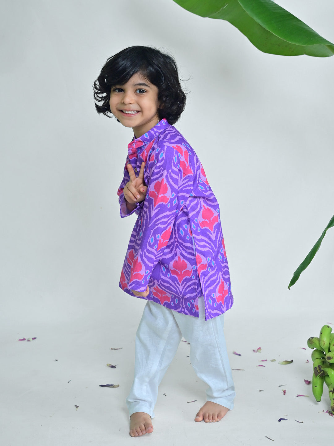 Ikat Printed Kurta And Pajama Set