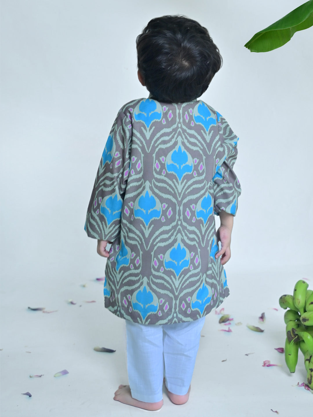 Ikat Printed Kurta And Pajama Set