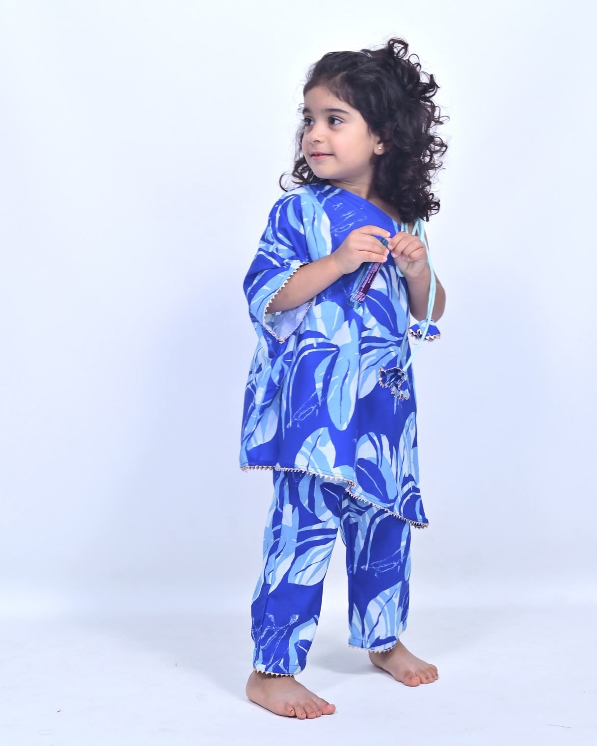 Blue Floral kaftan Set