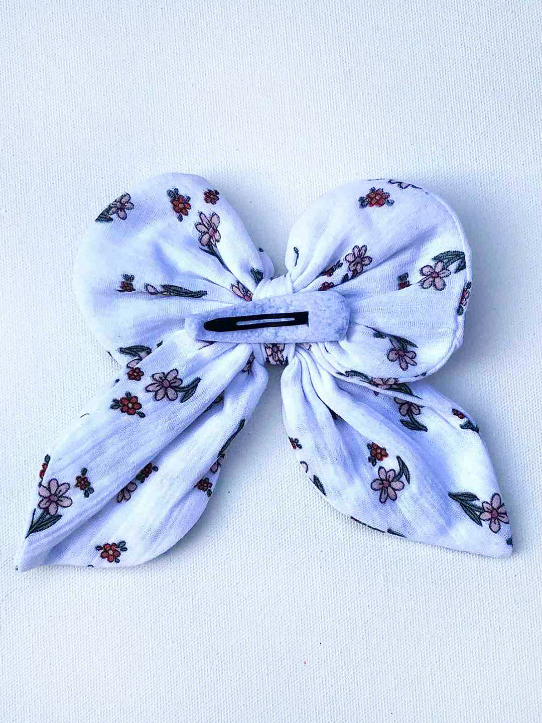 Flora Chic Hair Clip
