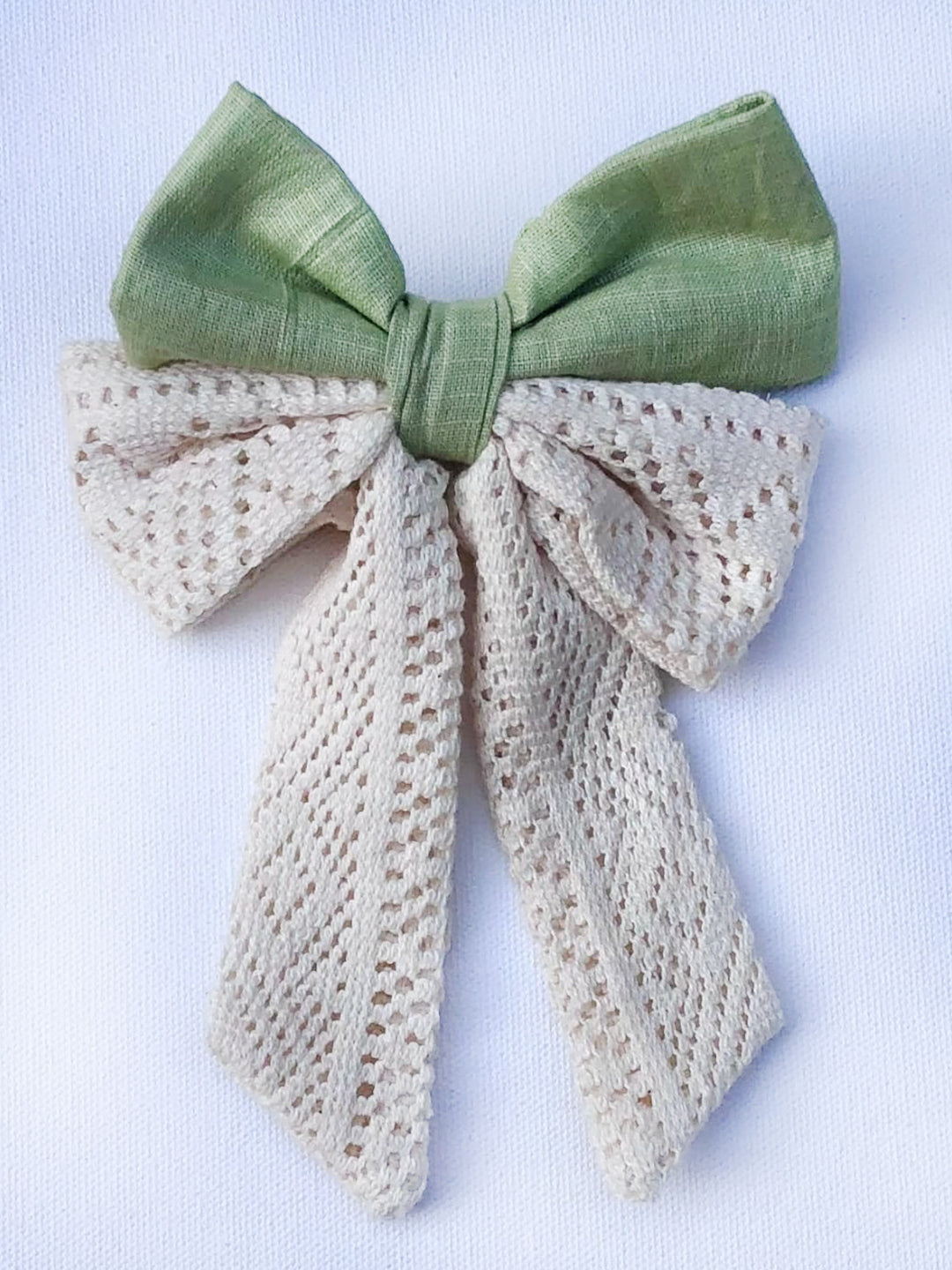Pista Loom Hair Clip