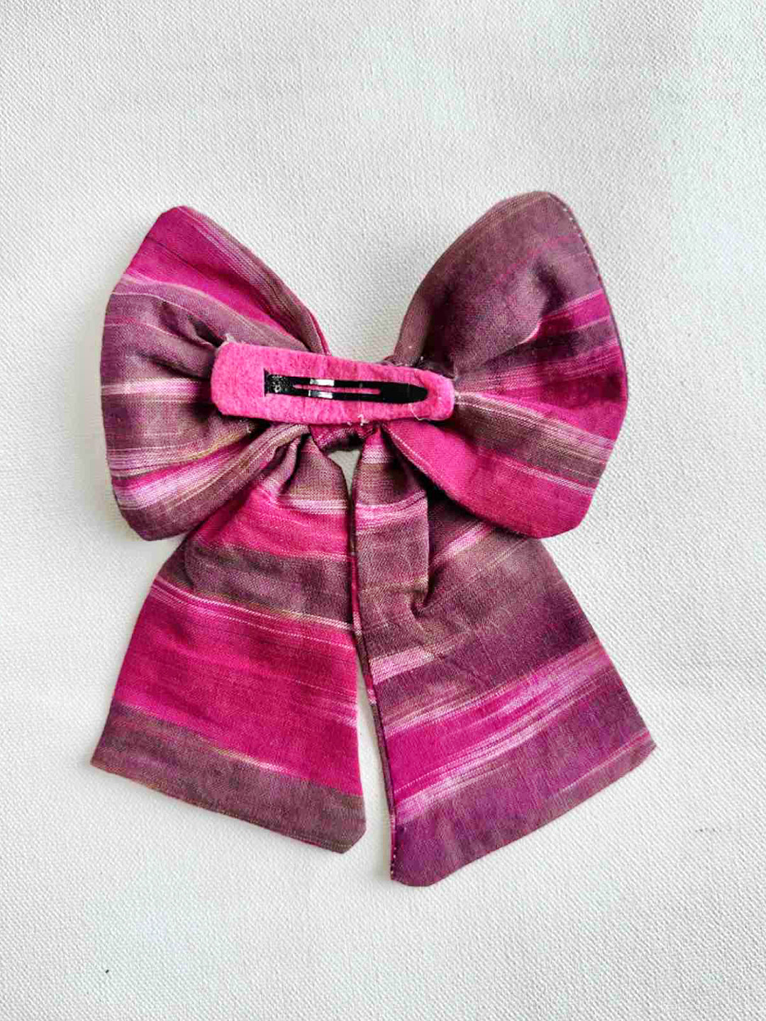 Ikat Maroon Clip