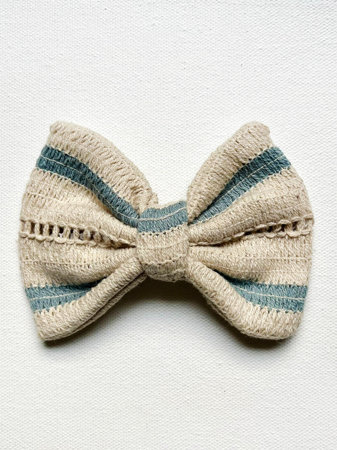 Sandy Crochet Hair Clip