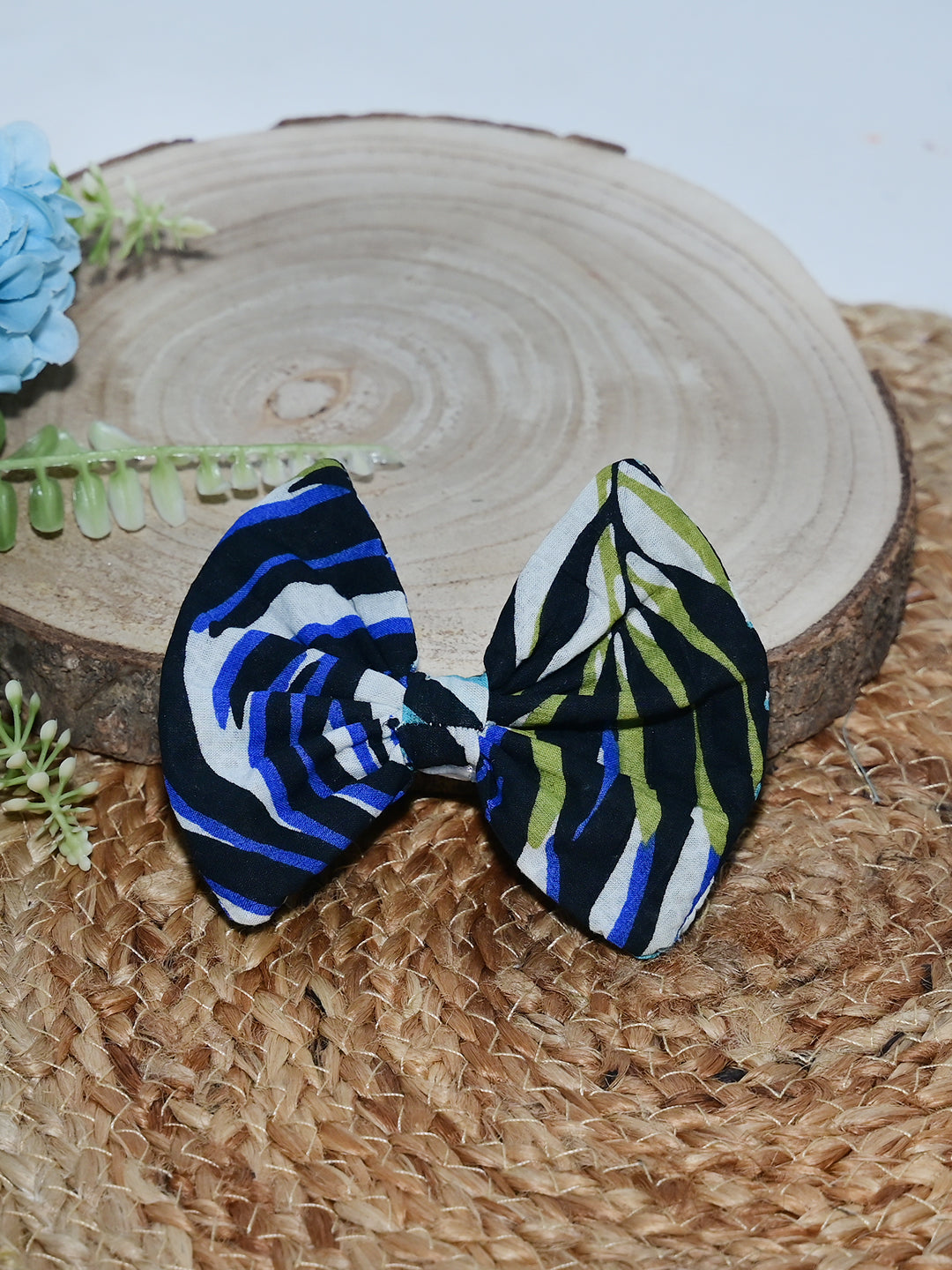 Leafy Escape Hairclip