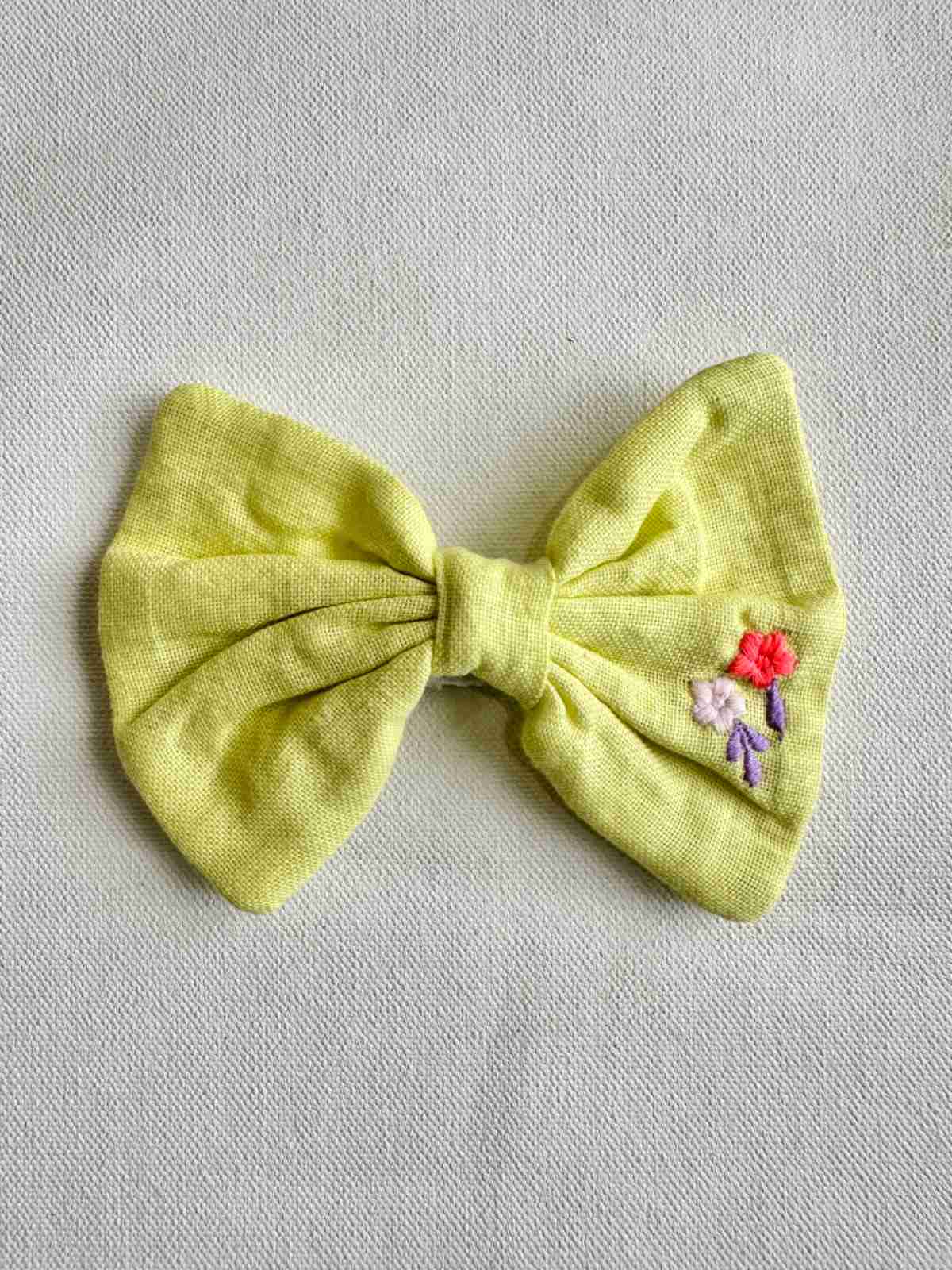 Lime Loom Clip