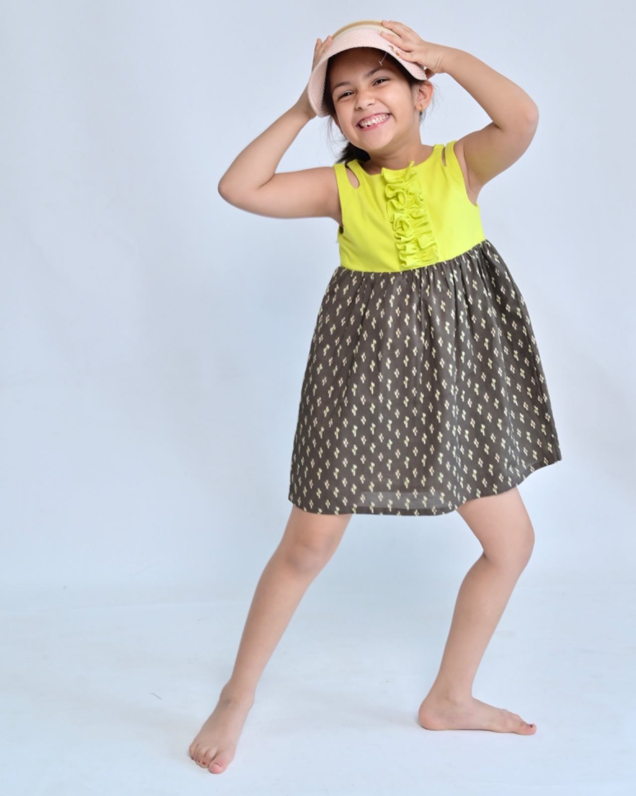Kinder Chic Dress