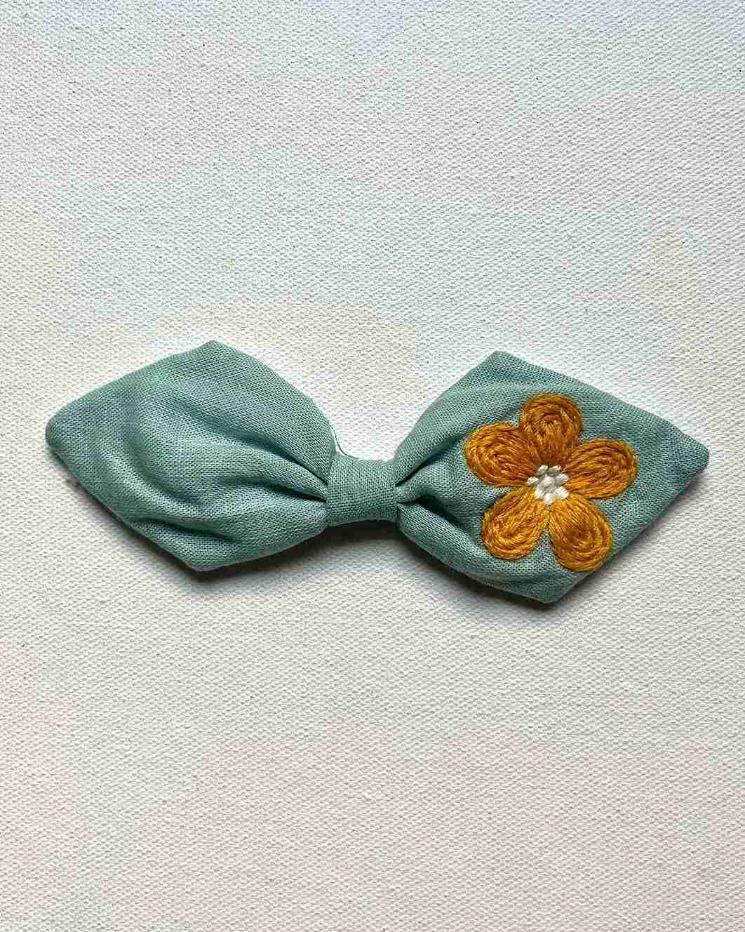 Frolique Hairpin