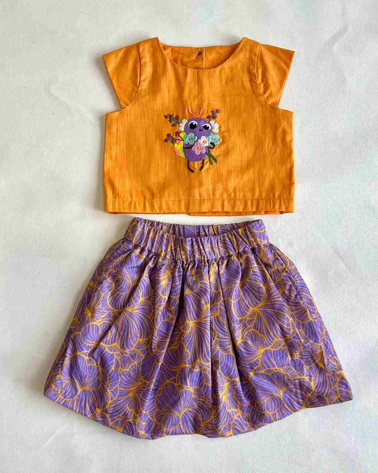 Buzzing Bee Skirtset