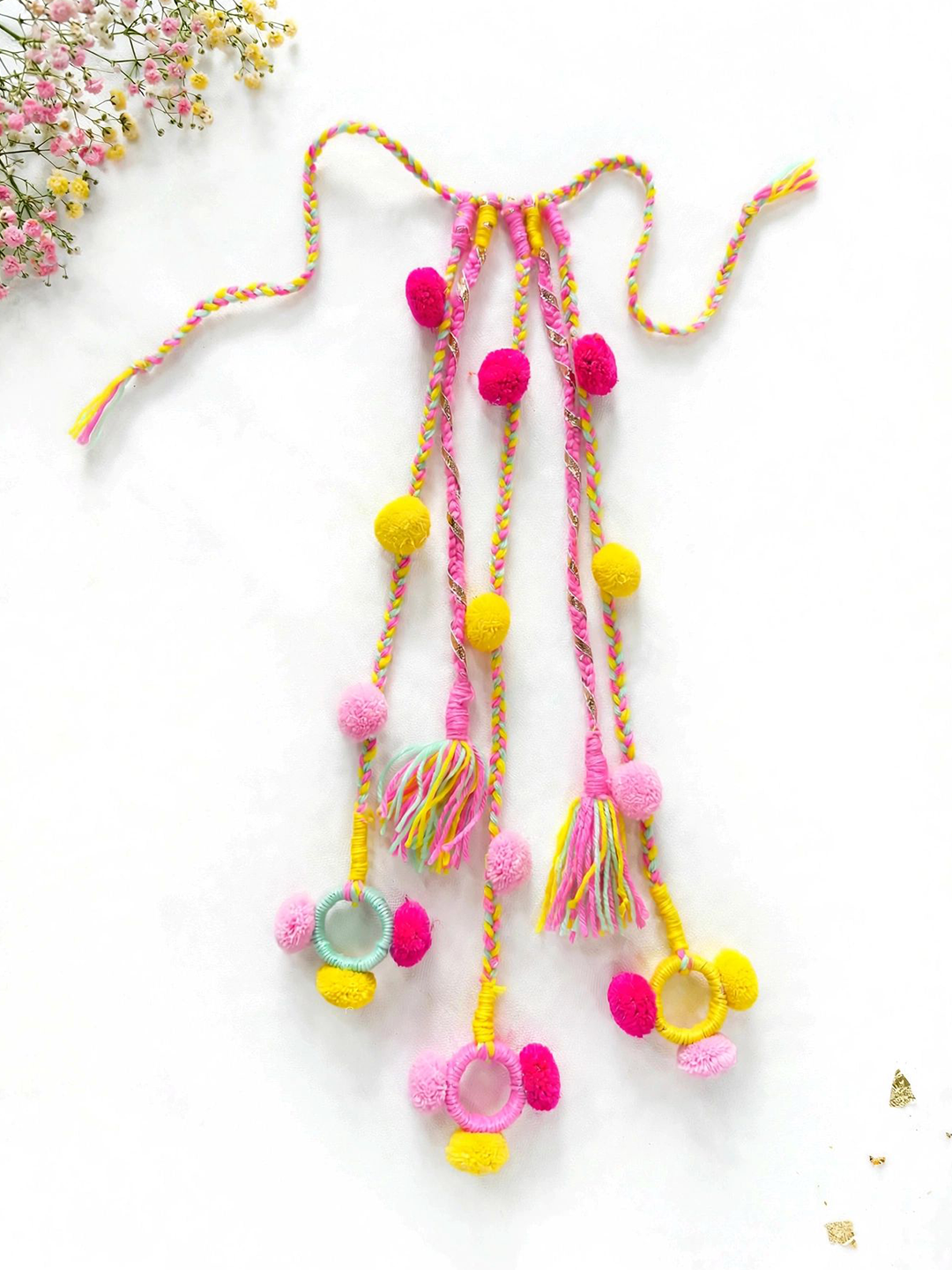 Khatti Meethi Colourful Paranda