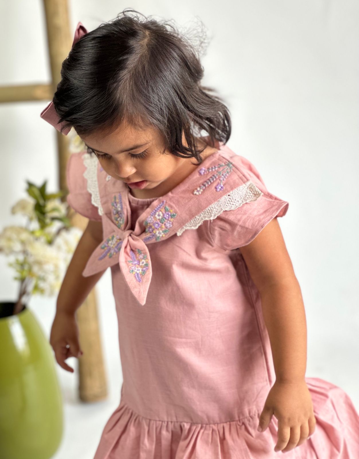 Kleid mit Matrosenkragen