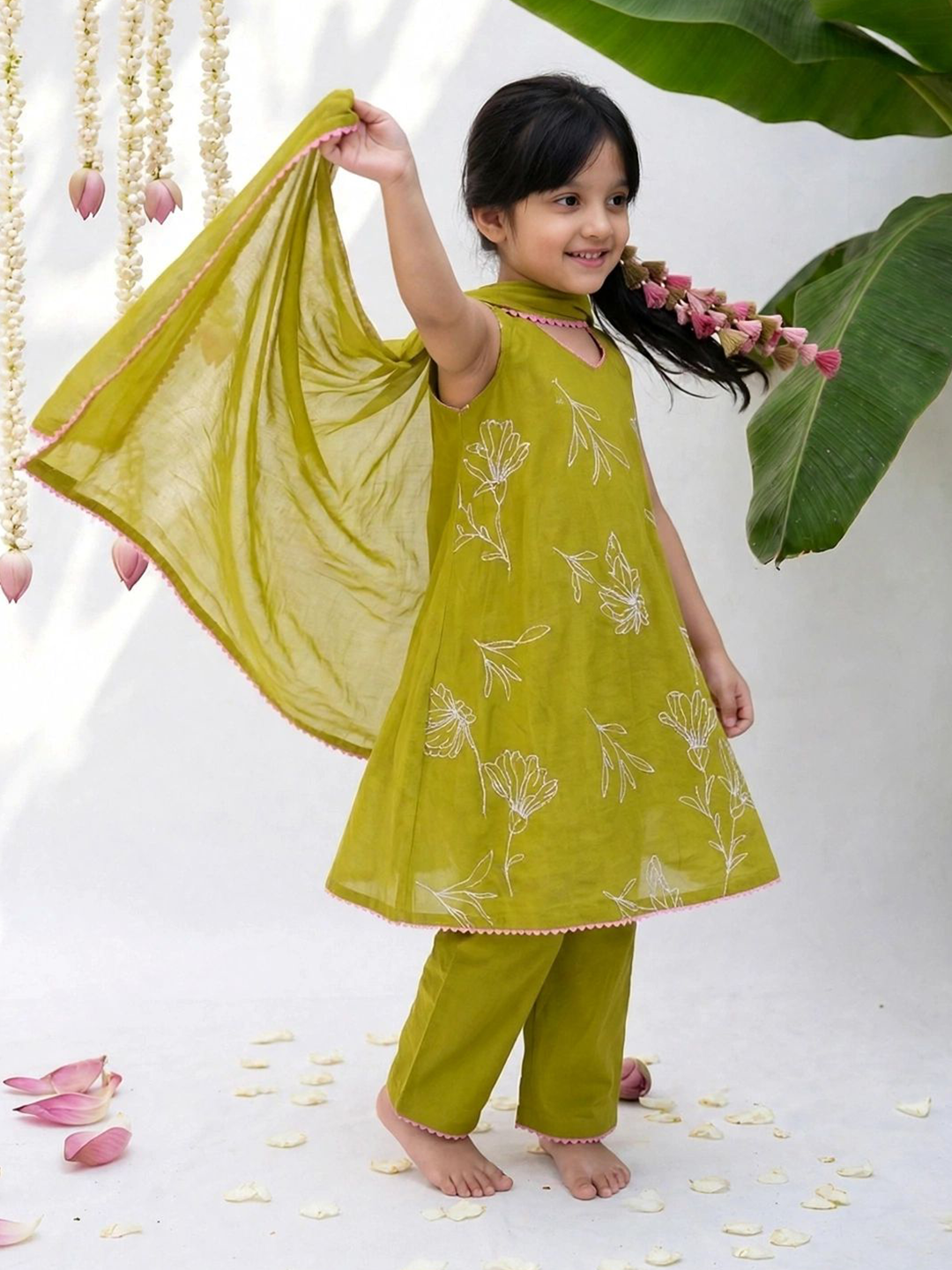 Fresh Green Embroidered Tunic Set